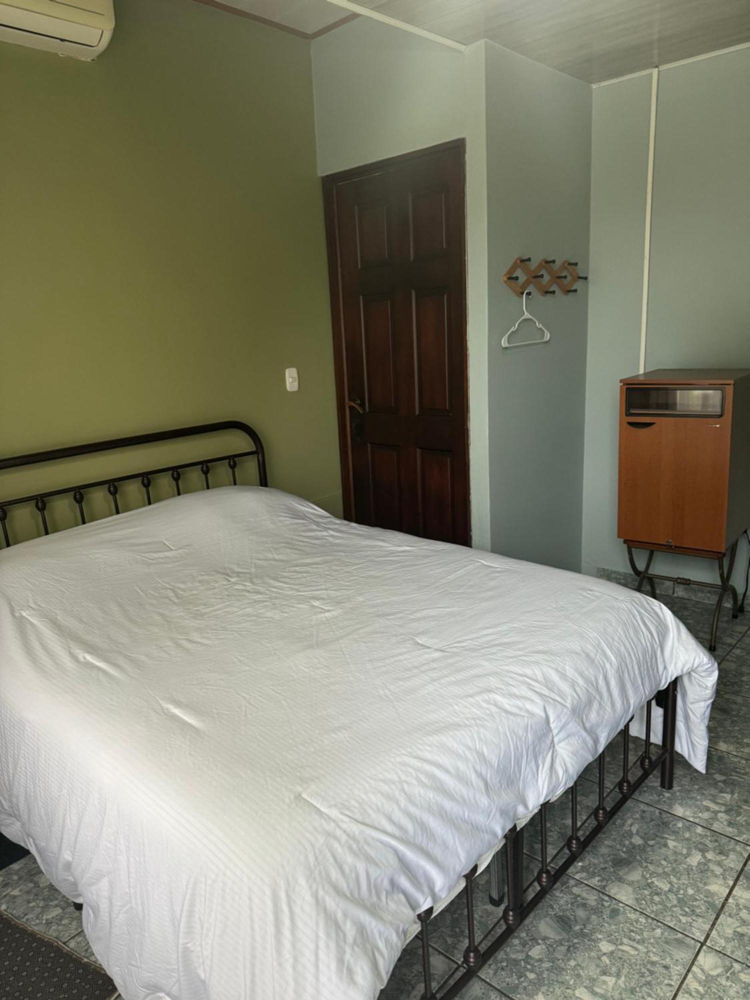 Hotel Vale'S Chiles  Экстерьер фото