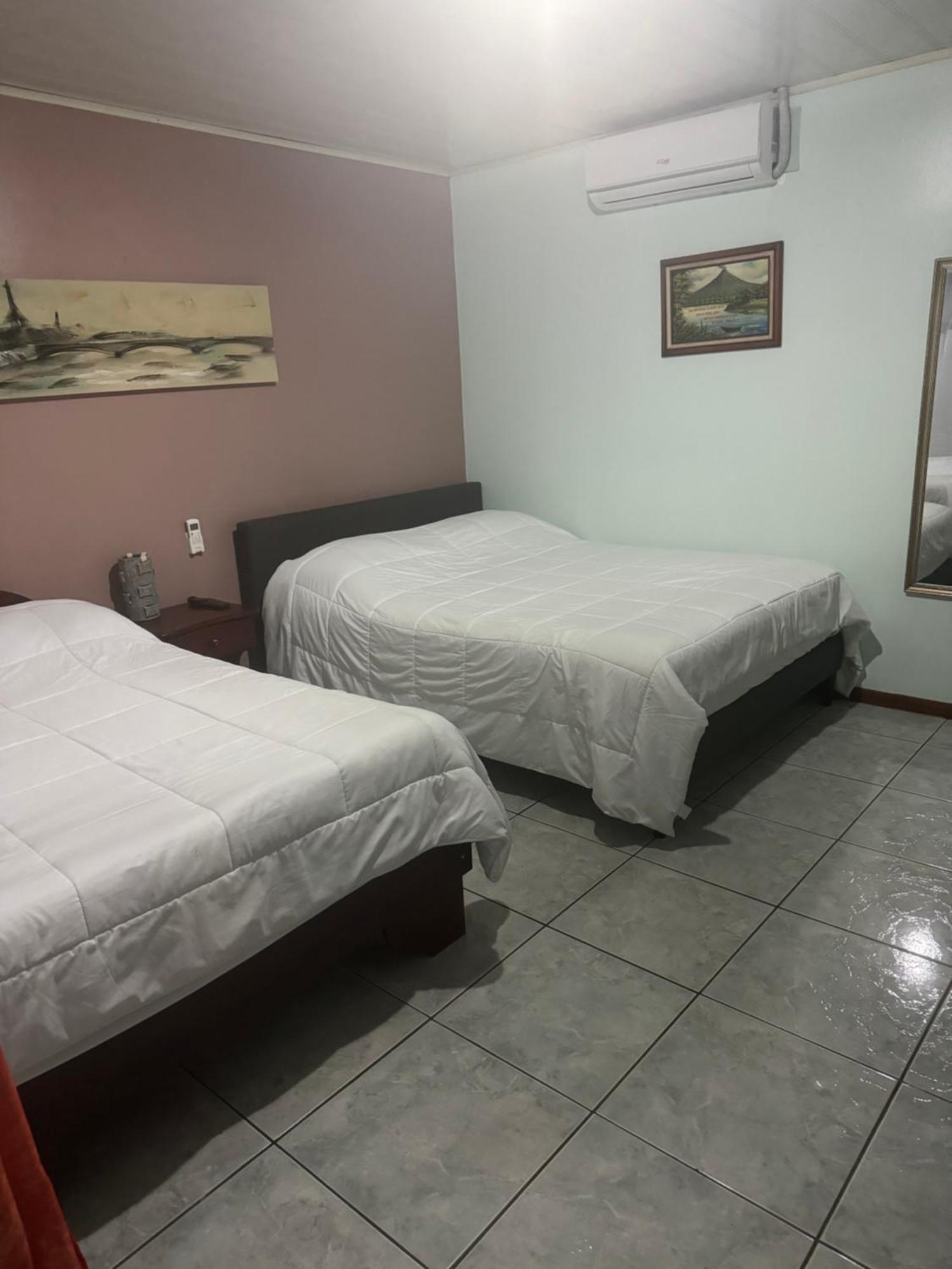 Hotel Vale'S Chiles  Экстерьер фото